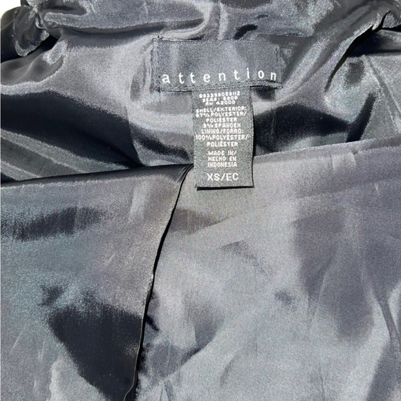 Black Jacket Half Sleeve - Picture 4 of 4